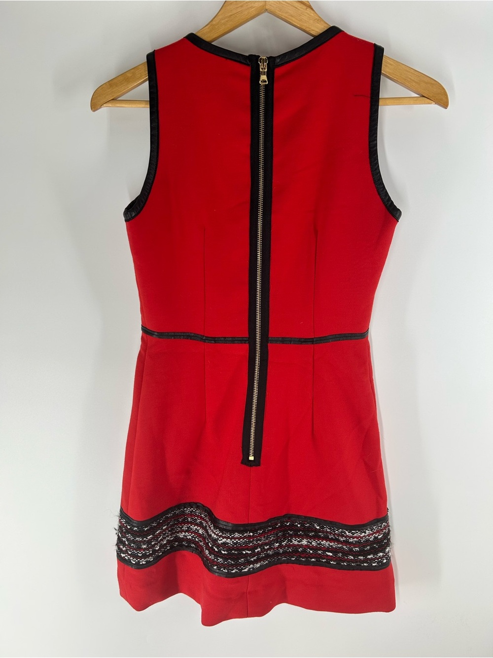 Milly Red Sleeveless Sheath Dress with Black Lace Insets - Picture 2 of 5
